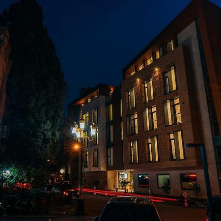 Hotel Monday By Dnt Group Tbilisi Buitenkant foto